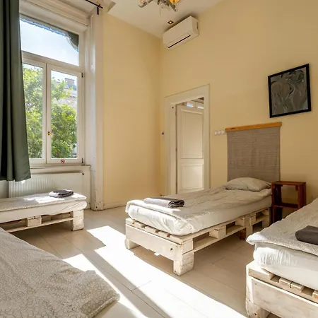 Jozsef63 Budapest