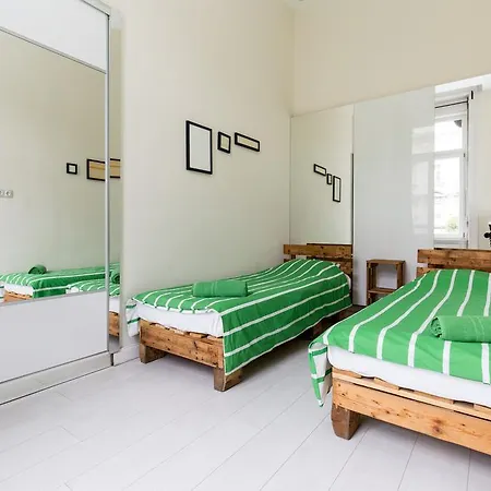 Jozsef63 * Budapest