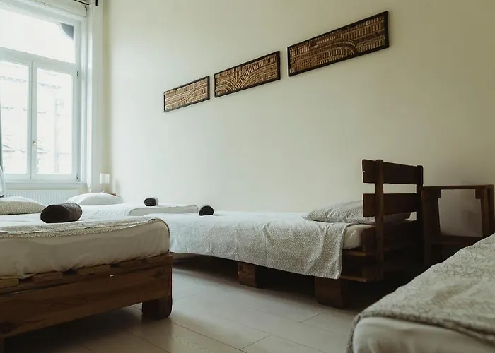 Jozsef63 * Budapest